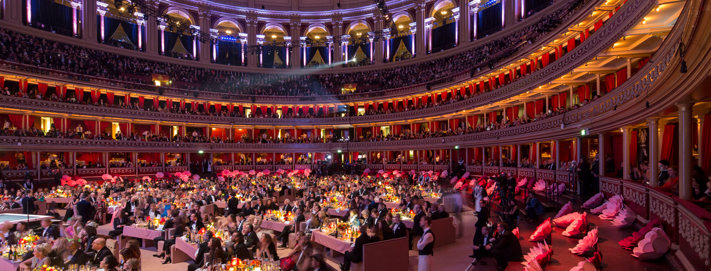 The Fashion Awards 2016 successfully raises much needed funds for British education and talent